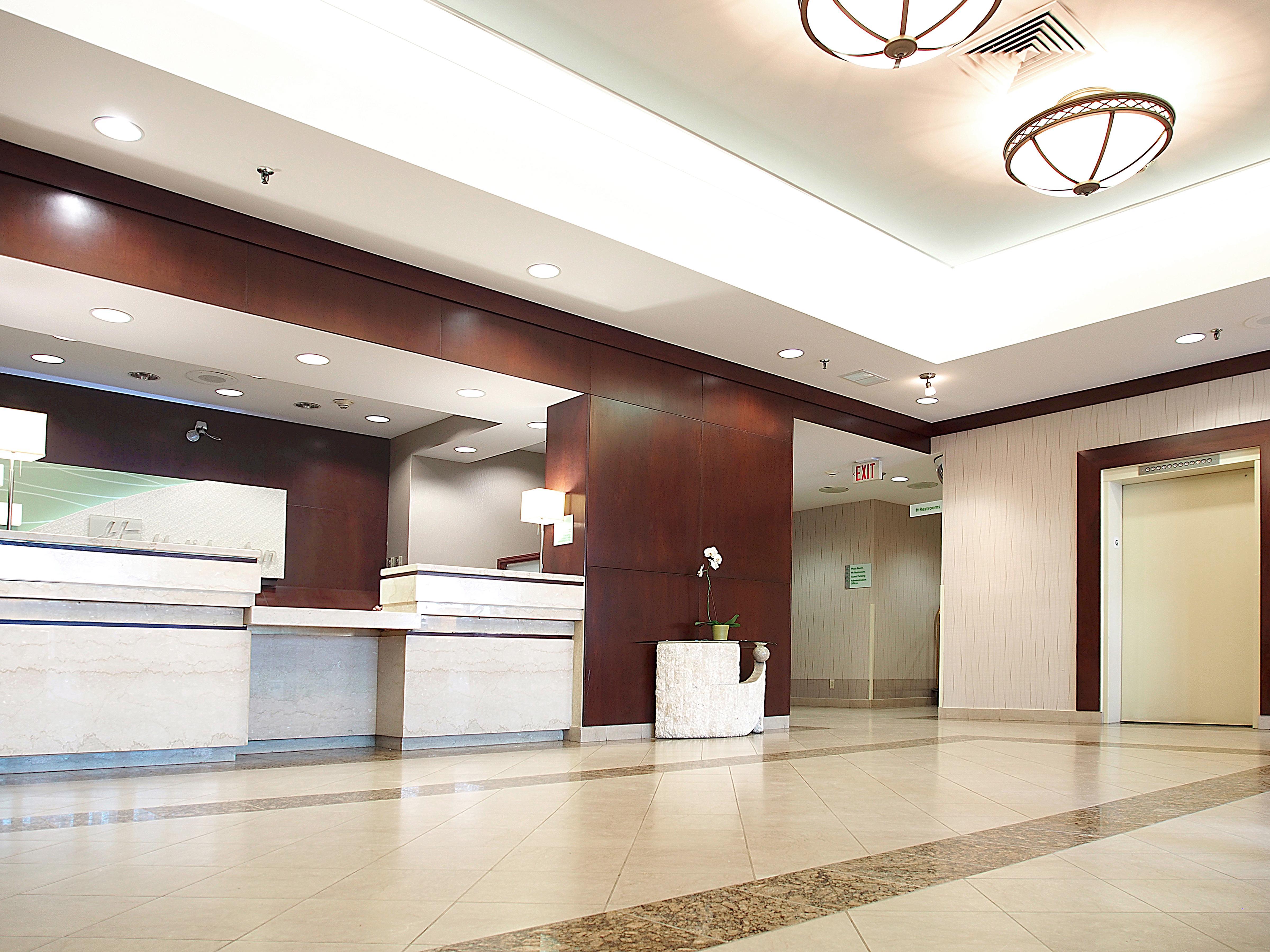 Holiday Inn & Suites Winnipeg Downtown By Ihg Exterior photo